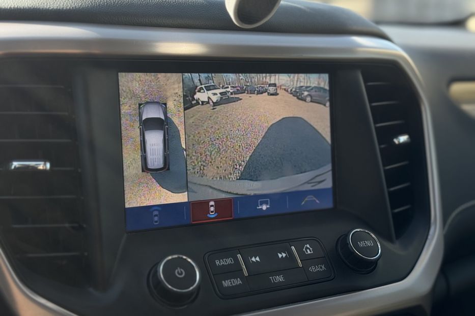 Продам GMC Acadia COMIS  2017 года в г. Умань, Черкасская область