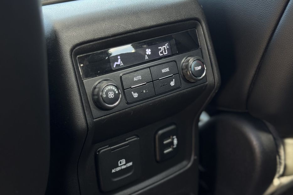 Продам GMC Acadia COMIS  2017 года в г. Умань, Черкасская область