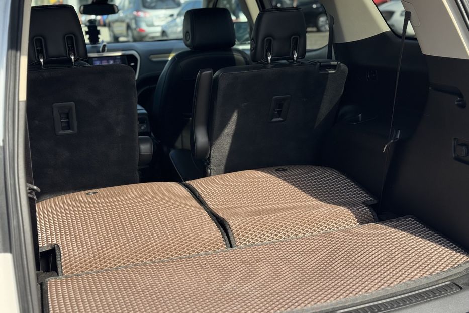 Продам GMC Acadia COMIS  2017 года в г. Умань, Черкасская область