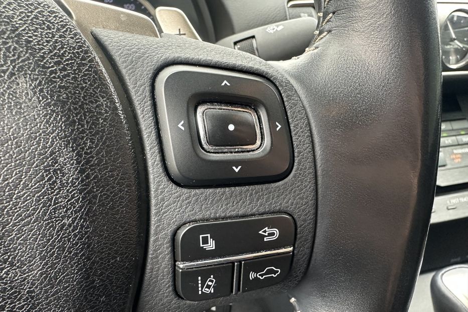 Продам Lexus IS 300 2020 года в Киеве