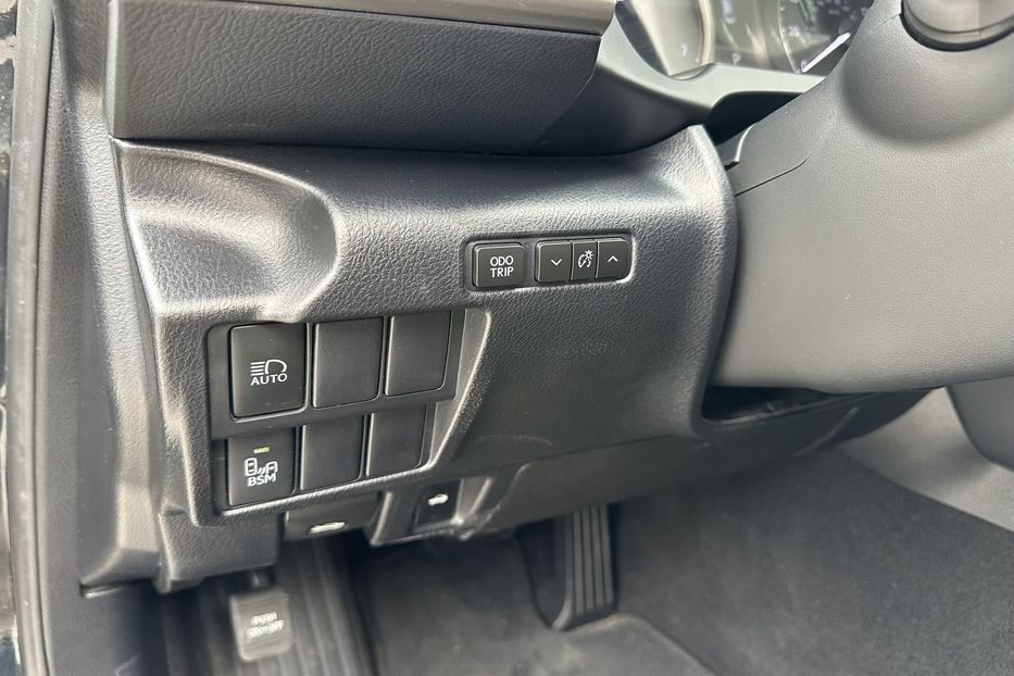 Продам Lexus IS 300 2020 года в Киеве