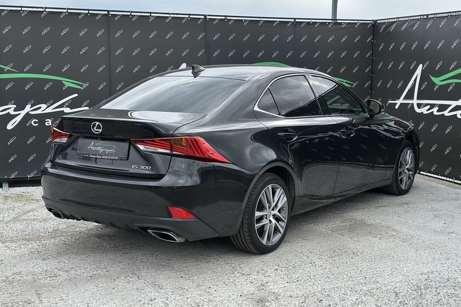 Продам Lexus IS 300 2020 года в Киеве