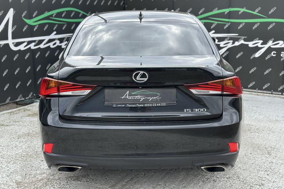 Продам Lexus IS 300 2020 года в Киеве