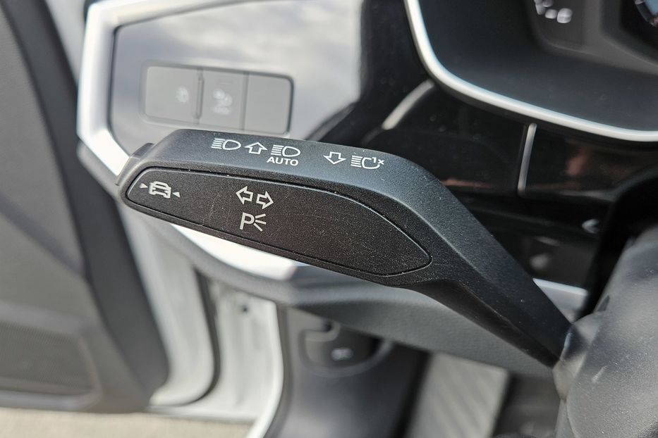 Продам Audi Q3 Quattro Premium 2022 года в Киеве