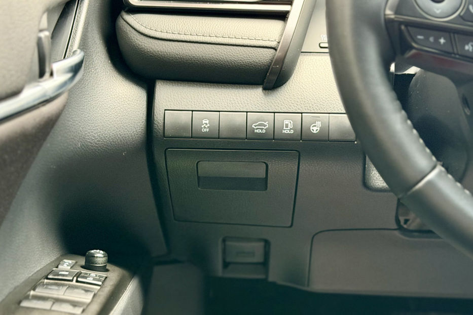 Продам Toyota Camry (FL) • 2.5 D-4S АТ (207 к.с.)  2024 года в Киеве