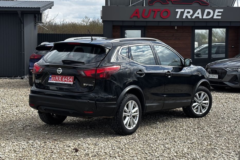 Продам Nissan Rogue Sport 2.0 4х4  2019 года в Львове