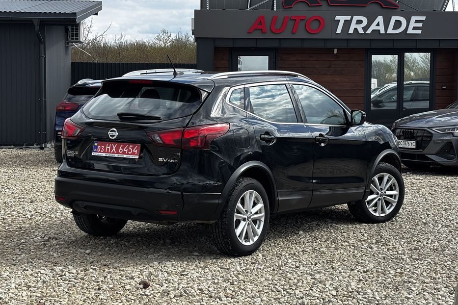 Продам Nissan Rogue Sport 2.0 4х4  2019 года в Львове