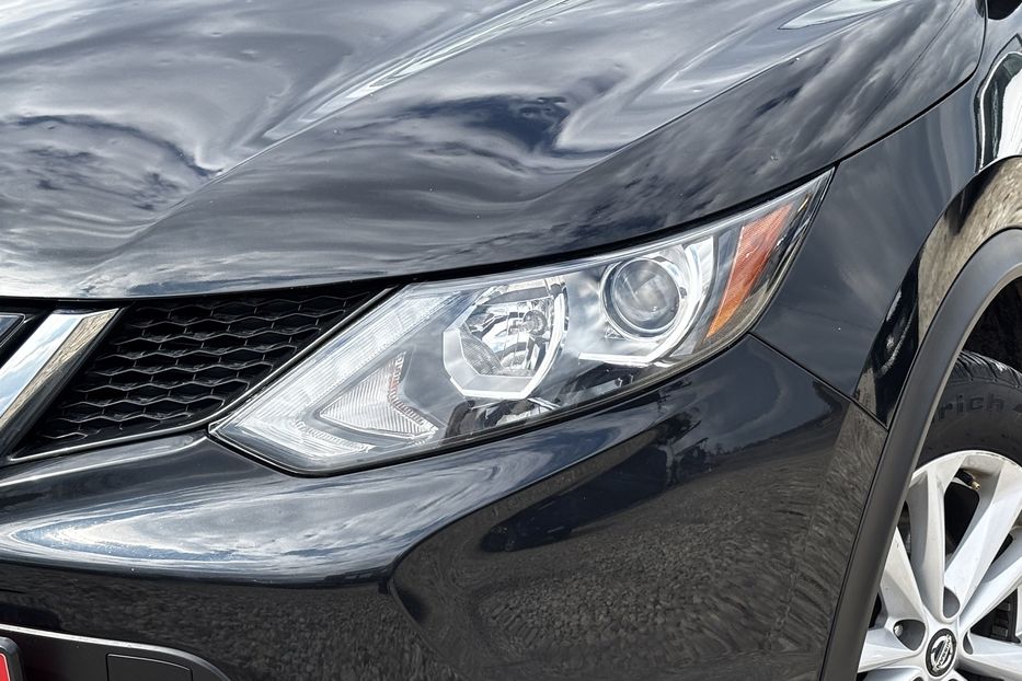 Продам Nissan Rogue Sport 2.0 4х4  2019 года в Львове