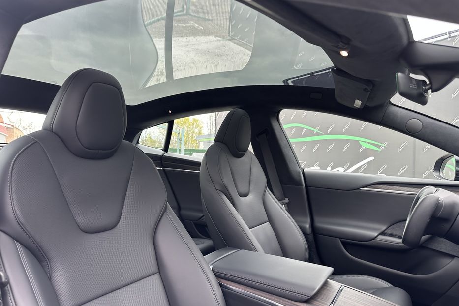 Продам Tesla Model S Dual motor Long range (670 hp) 2023 года в Киеве