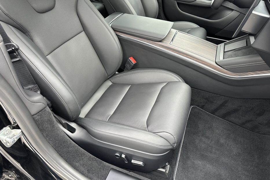 Продам Tesla Model S Dual motor Long range (670 hp) 2023 года в Киеве