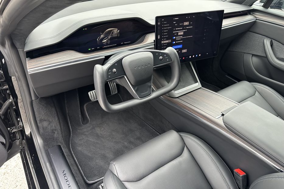Продам Tesla Model S Dual motor Long range (670 hp) 2023 года в Киеве