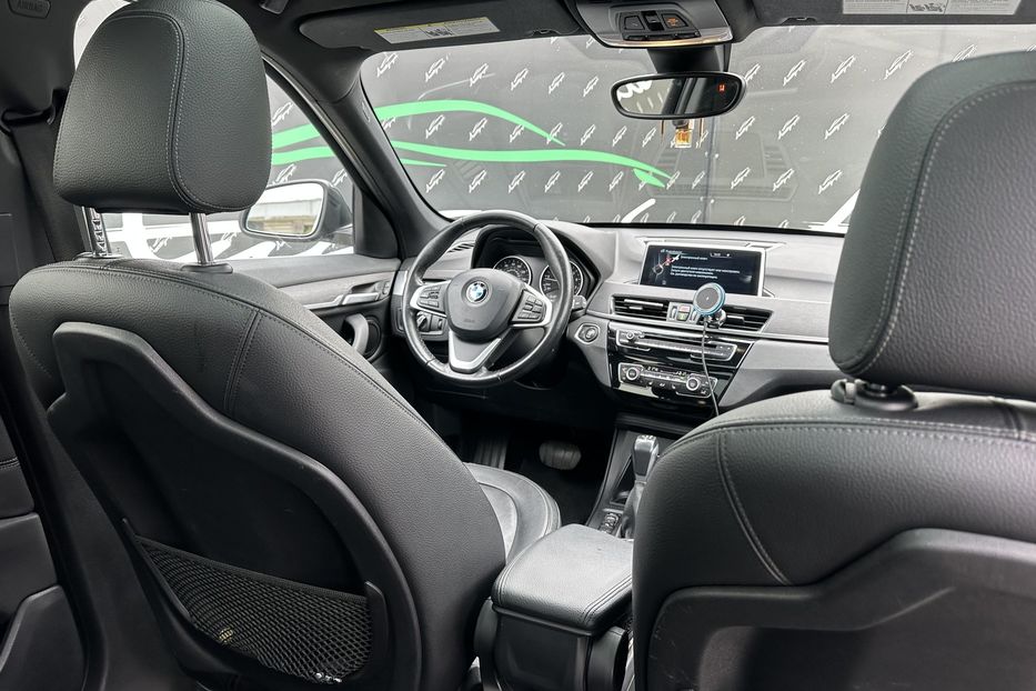 Продам BMW X1 Xdrive 28i 2017 года в Киеве
