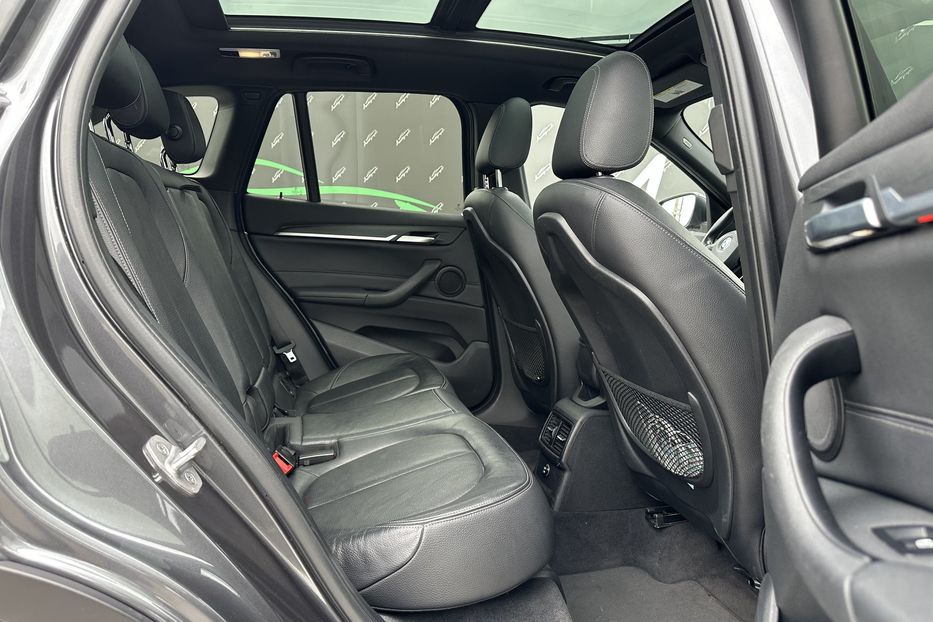 Продам BMW X1 Xdrive 28i 2017 года в Киеве