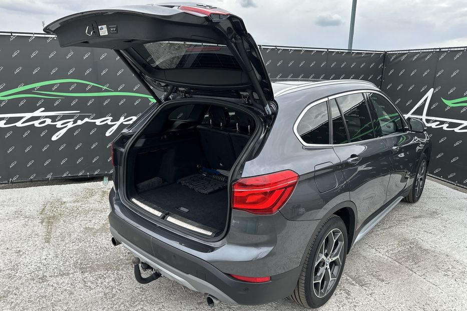 Продам BMW X1 Xdrive 28i 2017 года в Киеве