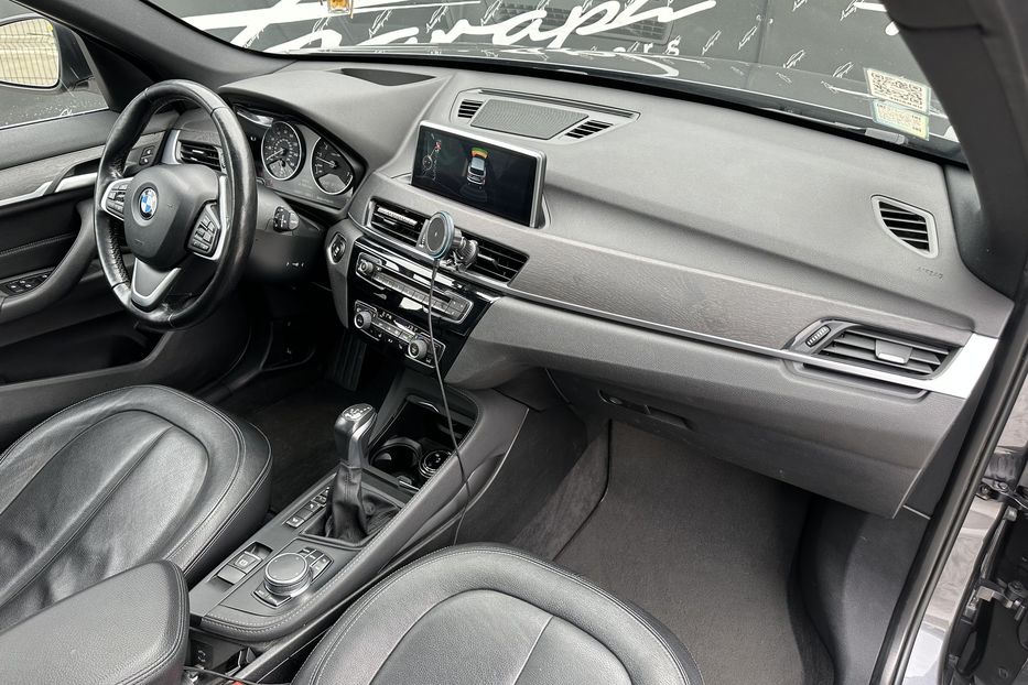 Продам BMW X1 Xdrive 28i 2017 года в Киеве