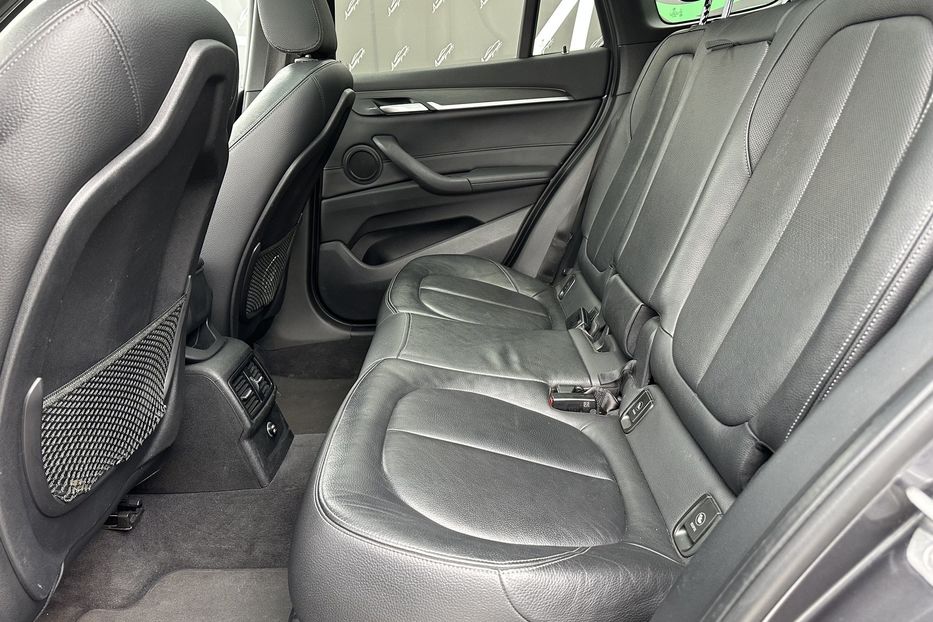 Продам BMW X1 Xdrive 28i 2017 года в Киеве