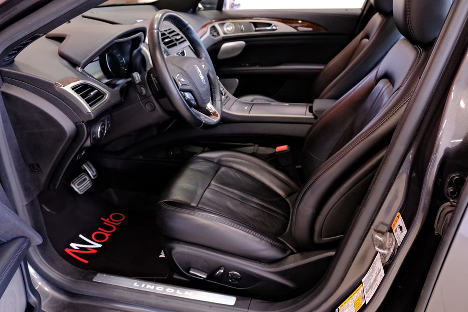 Продам Lincoln MKZ AWD 2019 года в Одессе