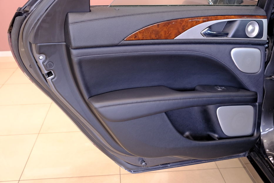 Продам Lincoln MKZ AWD 2019 года в Одессе