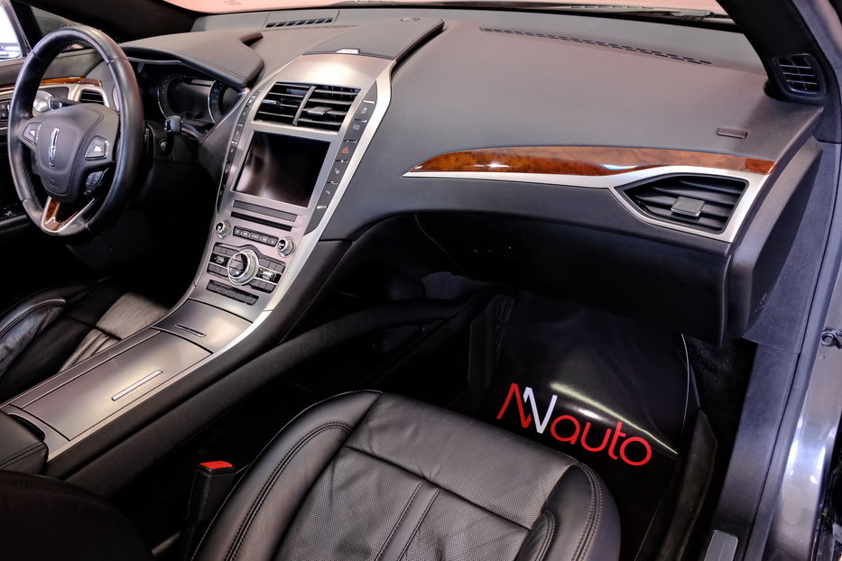 Продам Lincoln MKZ AWD 2019 года в Одессе