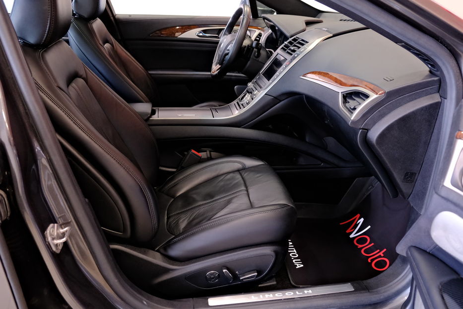 Продам Lincoln MKZ AWD 2019 года в Одессе