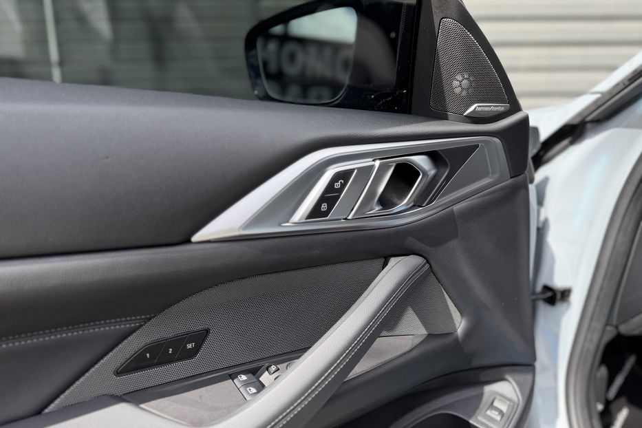 Продам BMW 4 Series Gran Coupe M440i xDrive 2024 года в Киеве