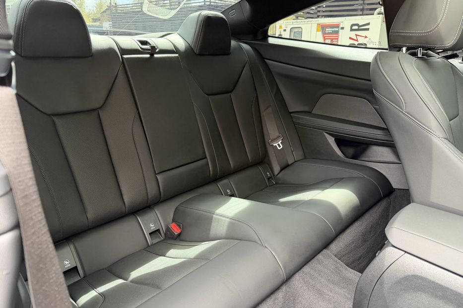 Продам BMW 4 Series Gran Coupe M440i xDrive 2024 года в Киеве