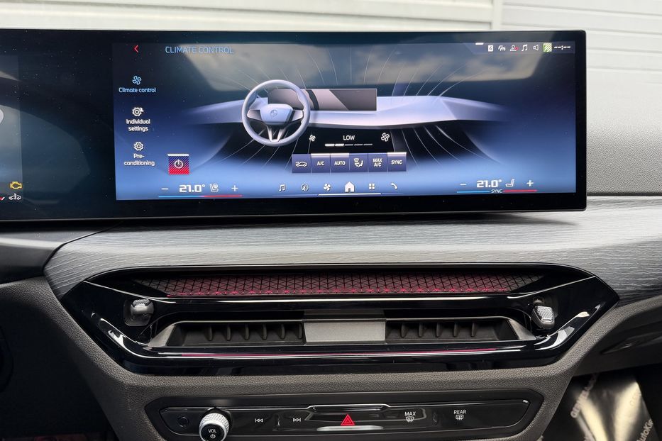 Продам BMW 4 Series Gran Coupe M440i xDrive 2024 года в Киеве