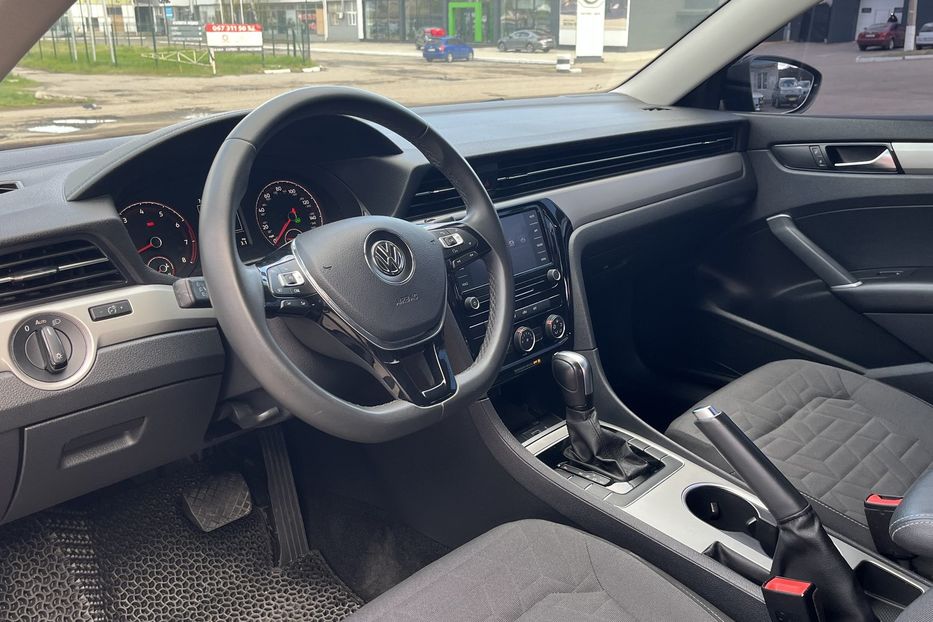 Продам Volkswagen Passat B8 New 2021 года в Николаеве