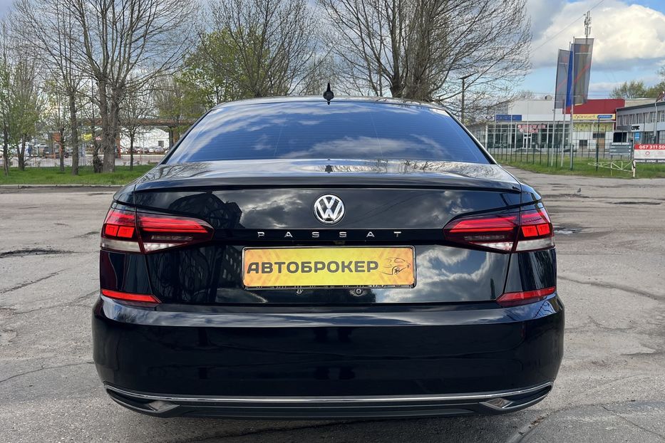 Продам Volkswagen Passat B8 New 2021 года в Николаеве