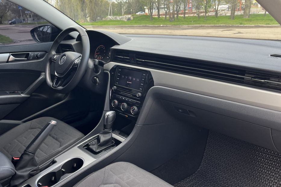 Продам Volkswagen Passat B8 New 2021 года в Николаеве