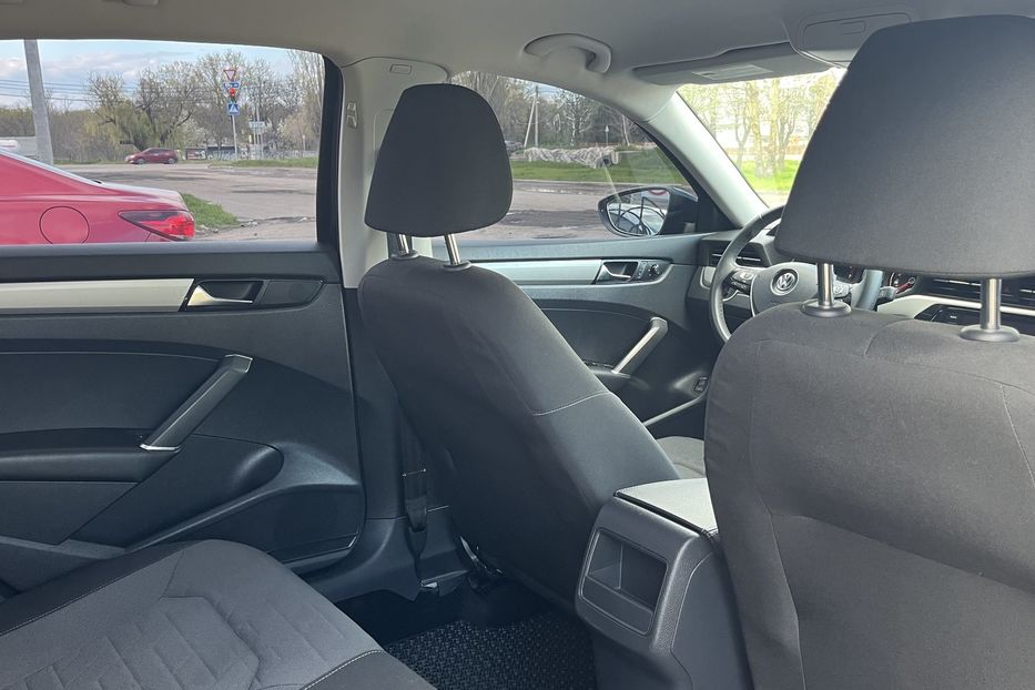 Продам Volkswagen Passat B8 New 2021 года в Николаеве