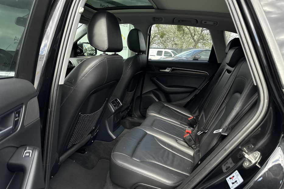 Продам Audi Q5 2013 года в Луцке