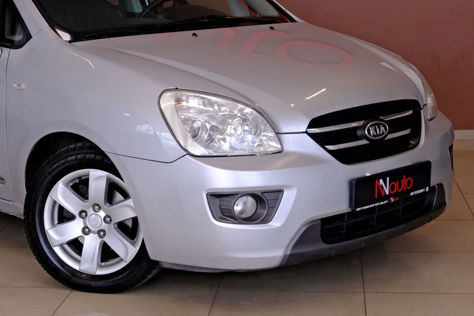 Продам Kia Carens 2006 года в Одессе