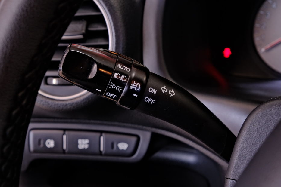 Продам Kia Carens 2006 года в Одессе