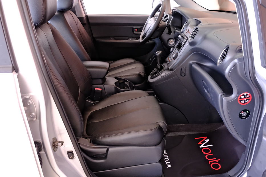 Продам Kia Carens 2006 года в Одессе