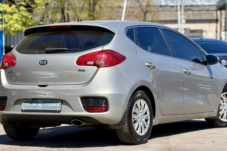 Продам Kia Ceed 1.6D MT (136 к.с.) • Business  2017 года в Киеве