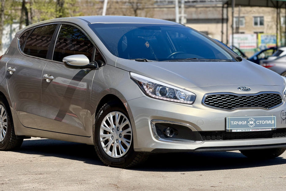 Продам Kia Ceed 1.6D MT (136 к.с.) • Business  2017 года в Киеве