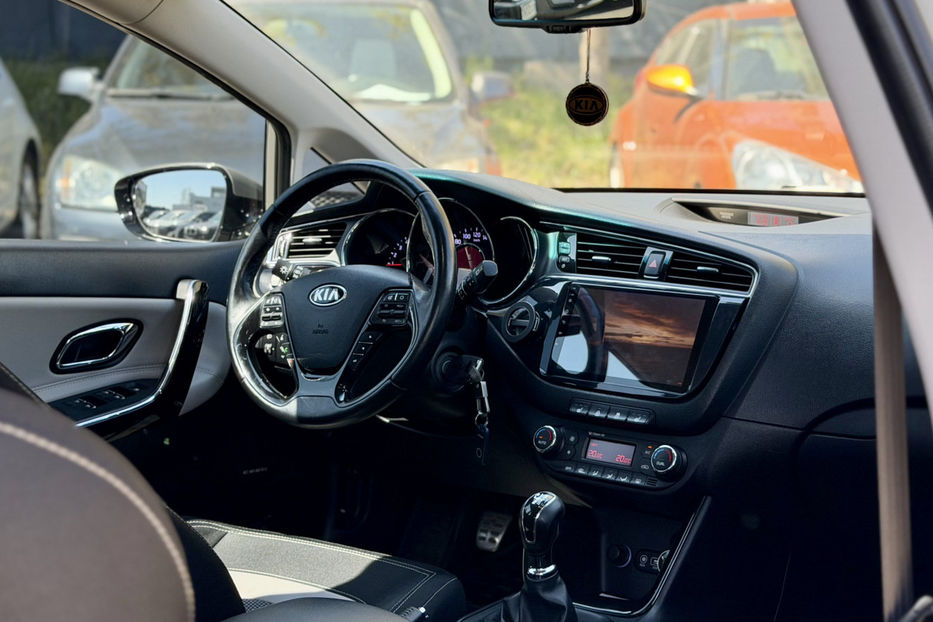 Продам Kia Ceed 1.6D MT (136 к.с.) • Business  2017 года в Киеве