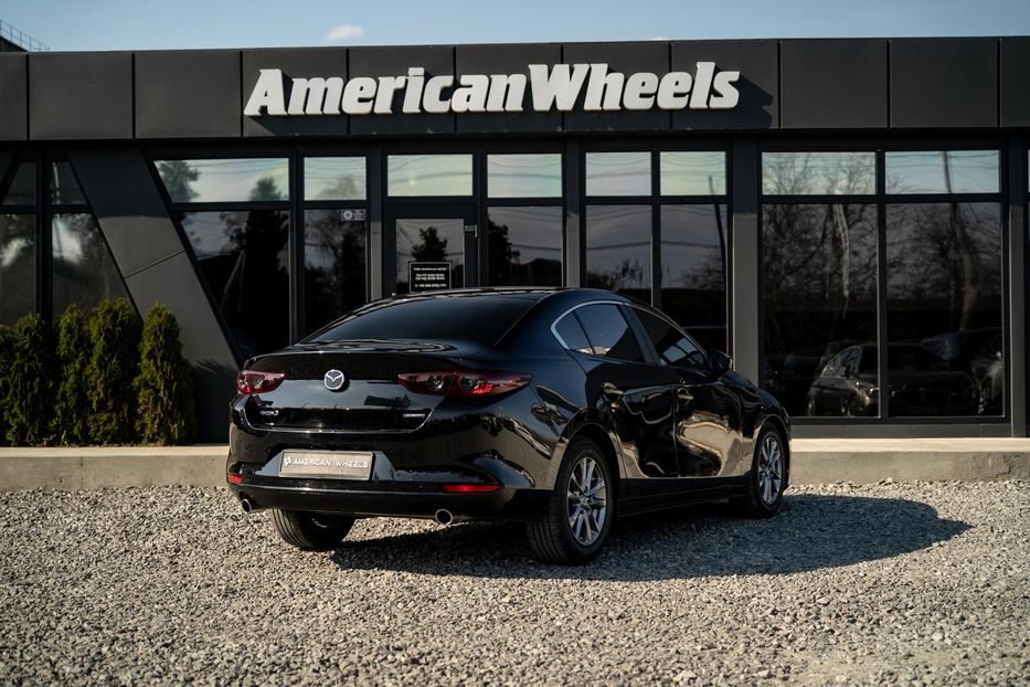 Продам Mazda 3 2022 года в Черновцах