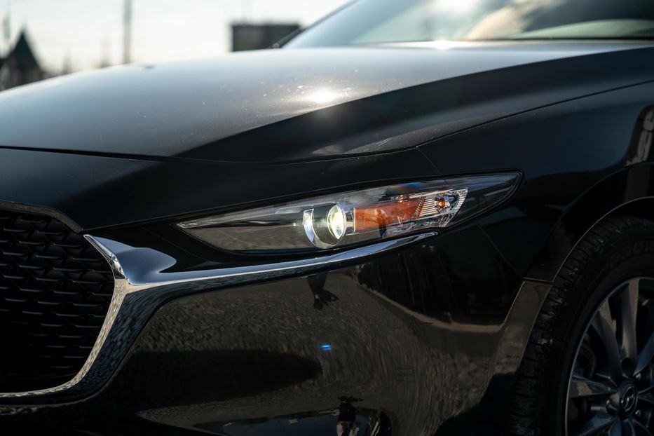 Продам Mazda 3 2022 года в Черновцах