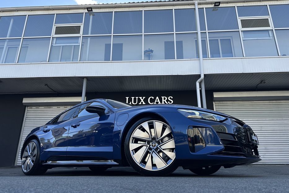 Продам Audi E-Tron RS GT 2022 года в Киеве