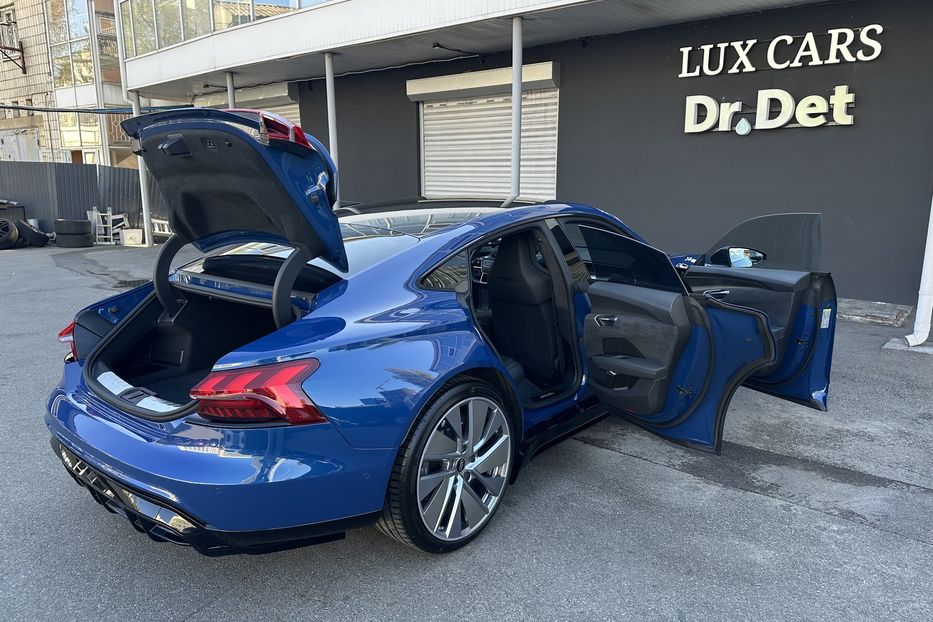 Продам Audi E-Tron RS GT 2022 года в Киеве