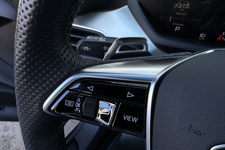 Продам Audi E-Tron RS GT 2022 года в Киеве