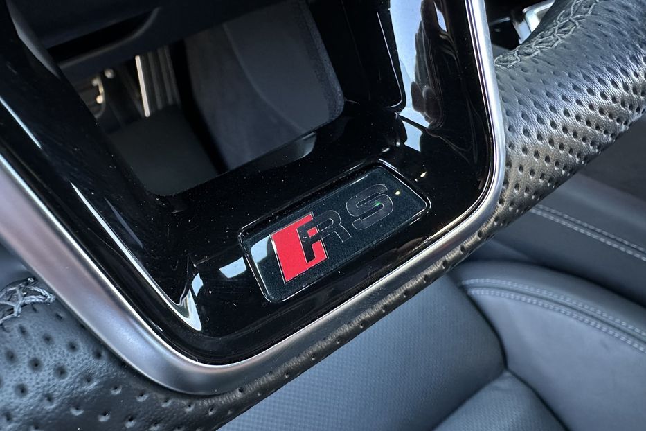 Продам Audi E-Tron RS GT 2022 года в Киеве