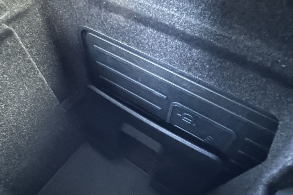 Продам Audi E-Tron RS GT 2022 года в Киеве