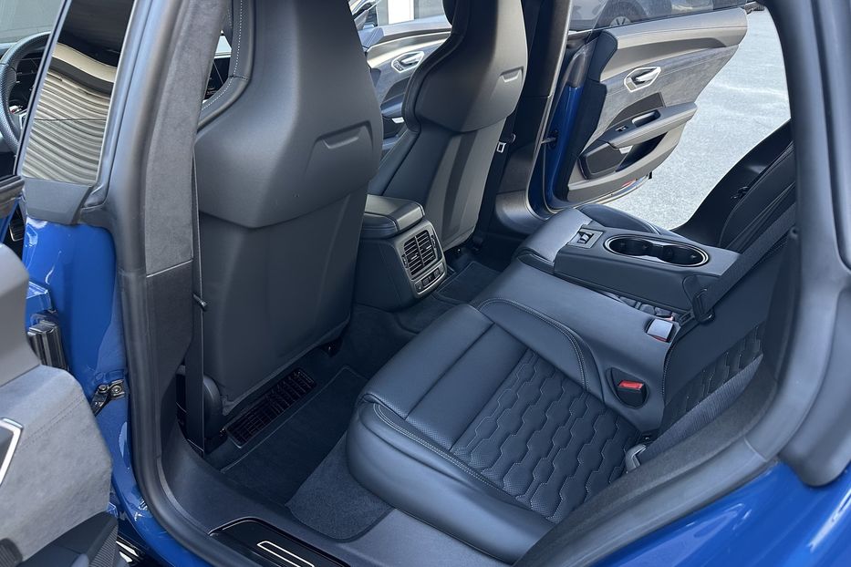 Продам Audi E-Tron RS GT 2022 года в Киеве