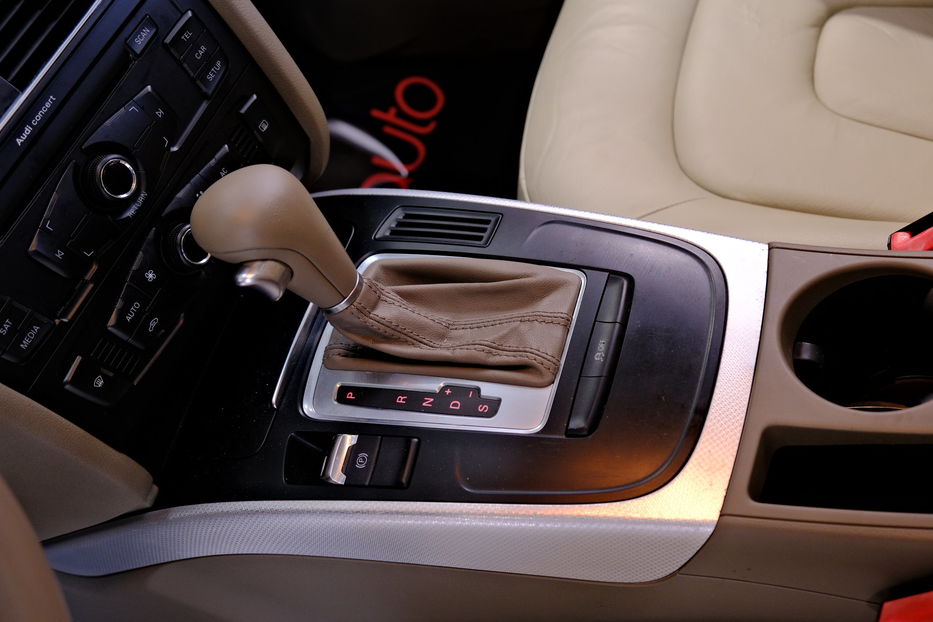 Продам Audi A4 2011 года в Одессе