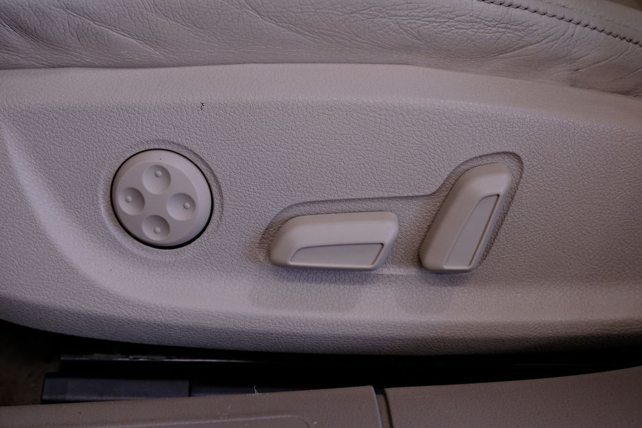 Продам Audi A4 2011 года в Одессе