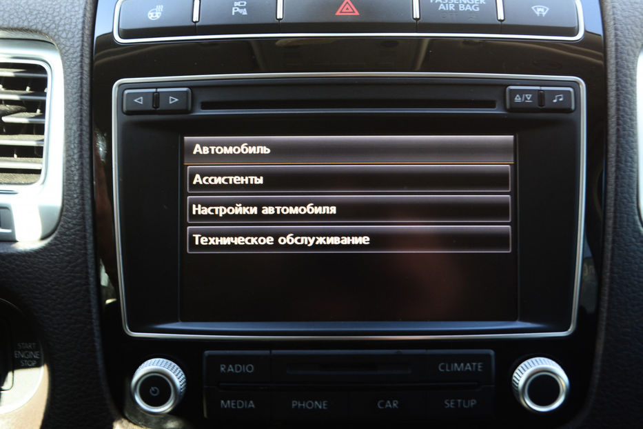 Продам Volkswagen Touareg 3.0 TDI АТ (245 к.с.) 4Motion  2015 года в Киеве