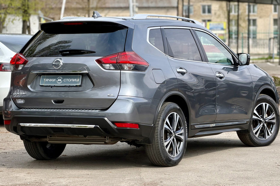 Продам Nissan Rogue 2.5 CVT (170 к.с.) • SL 2017 года в Киеве